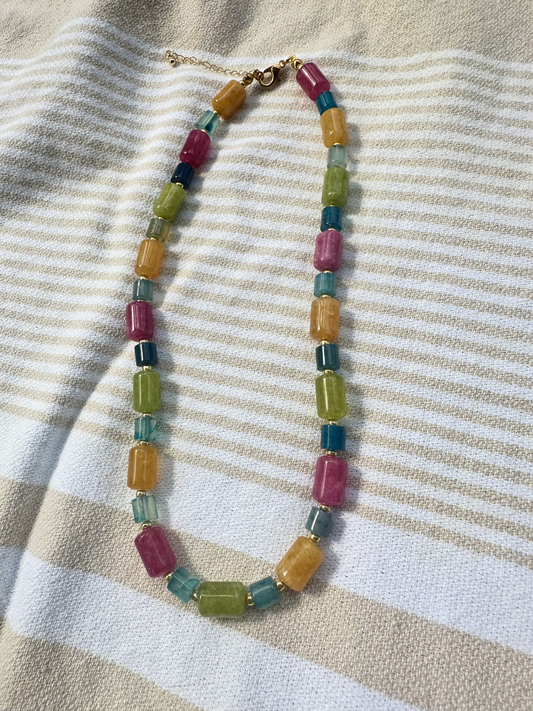 summer somewhere beaded necklace