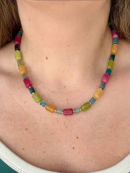 summer somewhere beaded necklace